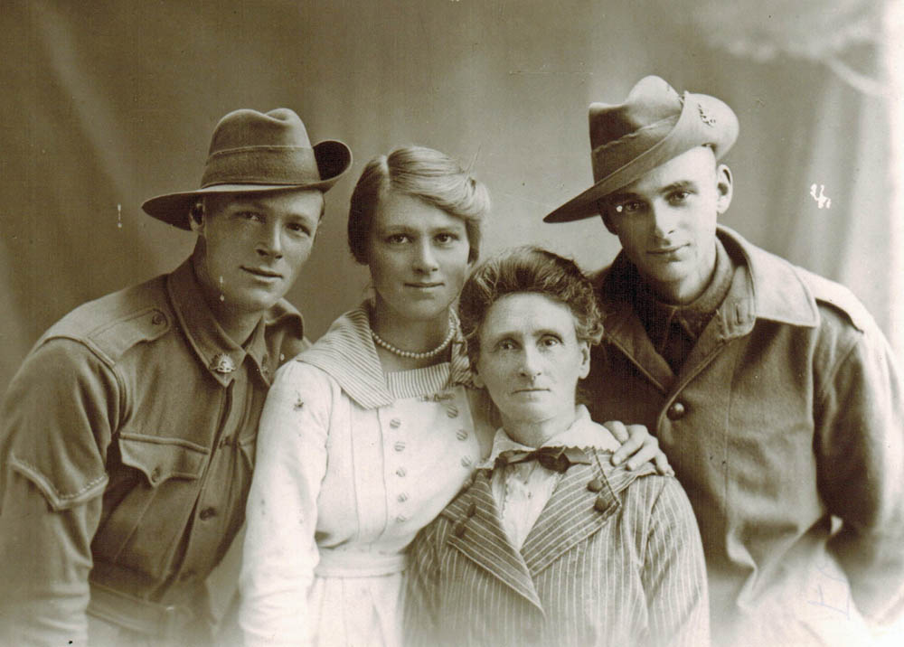 Florence McQuinn and family 1918
